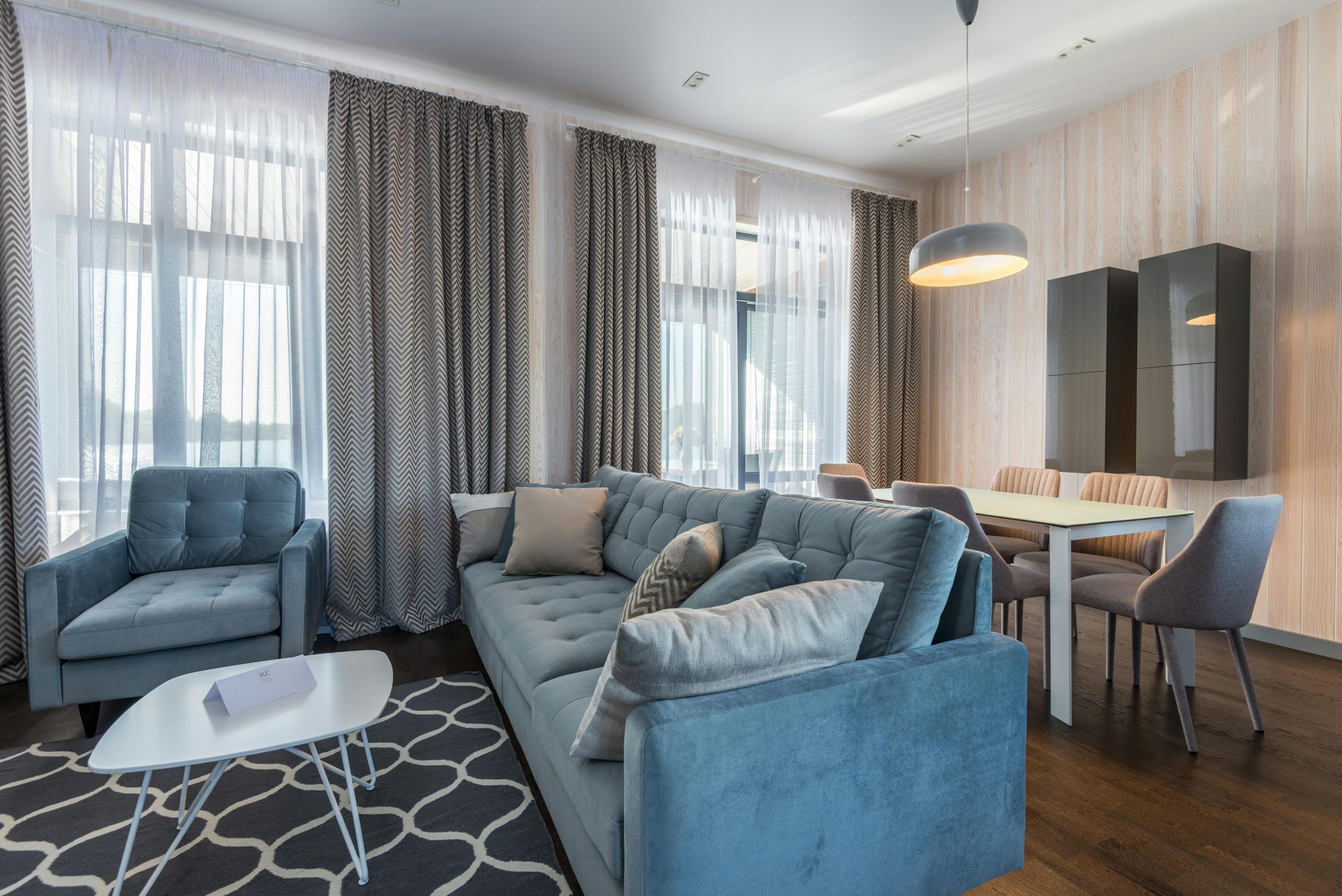 Expert short-term holiday rental management. Enjoy stress-free hosting with professional bookings, guest care, and property maintenance services.
